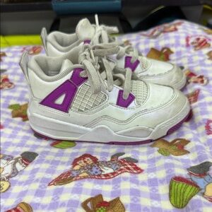 Nike Kids White and Purple Sneakers
